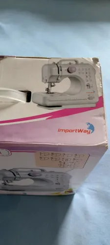 MÁQUINA DE COSTURA ELÉTRICA 