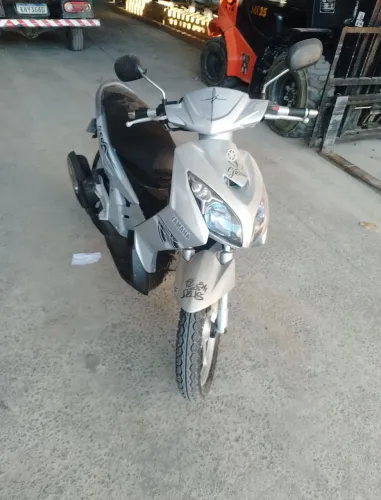 Moto muito boa