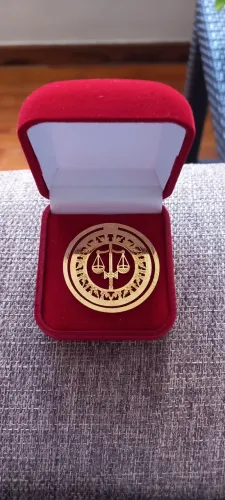 Marcador pagina profissao direito folheado a ouro