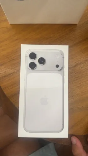 Iphone 17 Pro Max - Lacrado