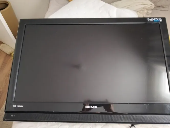 TV SEMP 43 polegadas bom estado