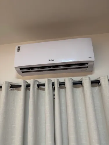 ? AR-CONDICIONADO PHILCO ECO INVERTER 9.000 BTUs