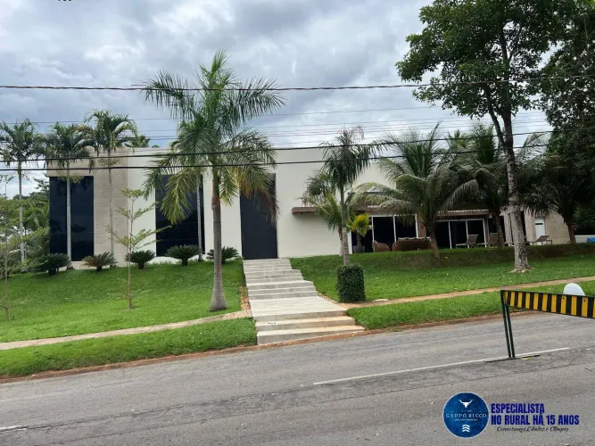 Sobrado à Venda no Condomínio Aldeia do Vale  Goiânia | 950 m² | Mobiliado