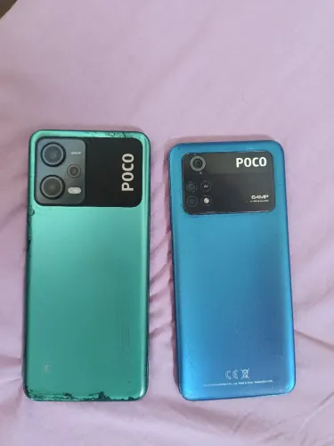 Troco dois aparelhos celular por um superior