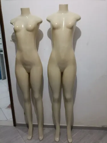 Manequins corpo inteiro