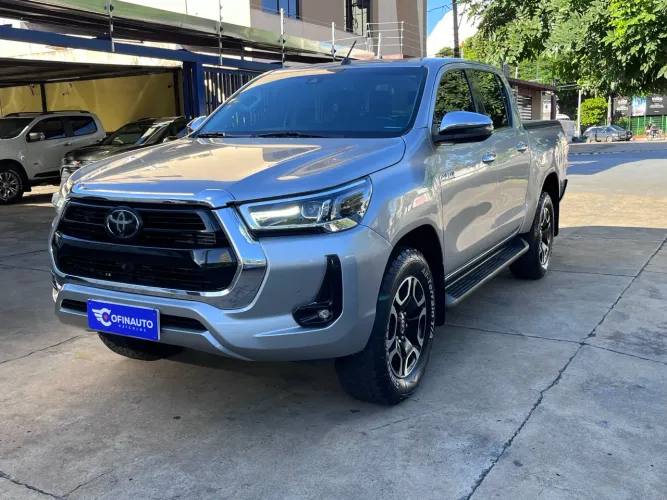 Toyota Hilux CD SRX 4X4 2.8 TDI 16V Diesel Aut. 2022
