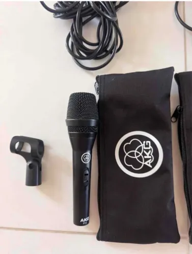 Microfone AKG p3s