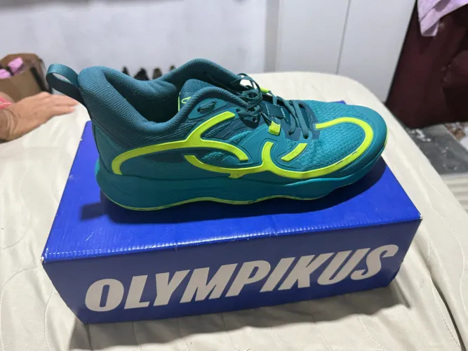 Tênis olimpikus 41