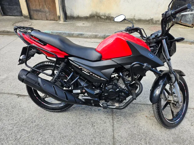 VENDO FACTOR 150 NOVINHA!
