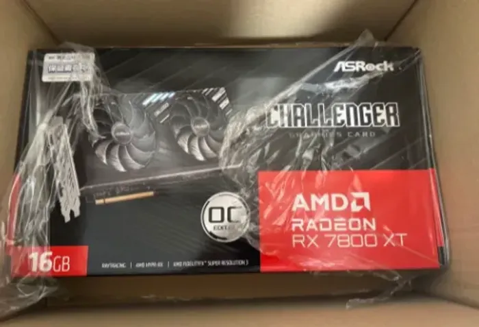 Placa de Vídeo RX 7800 XT Challenger 16G OC ASRock AMD 16GB GDDR6 NOVA! Parcelo no Car