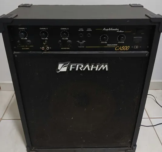 Caixa de som amplificada Fran CA500