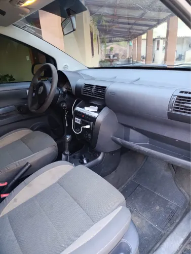 Volkswagen Crossfox 1.6 MI Total Flex 8V 5P 2008