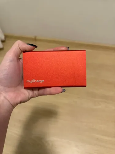Carregador Portátil Power Bank myCharge RazorPlus Slim - Vermelho