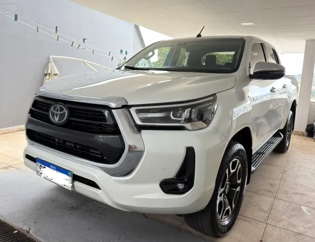 Toyota Hilux CD SRX 4X4 2.8 TDI 16V Diesel Aut. 2022