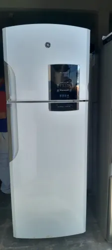 Geladeira grande Frostfree GE 110v