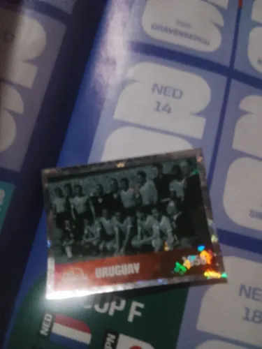 Figurinha da copa do campeão de 19950 Uruguai em pleno Maracanã dia estorico 