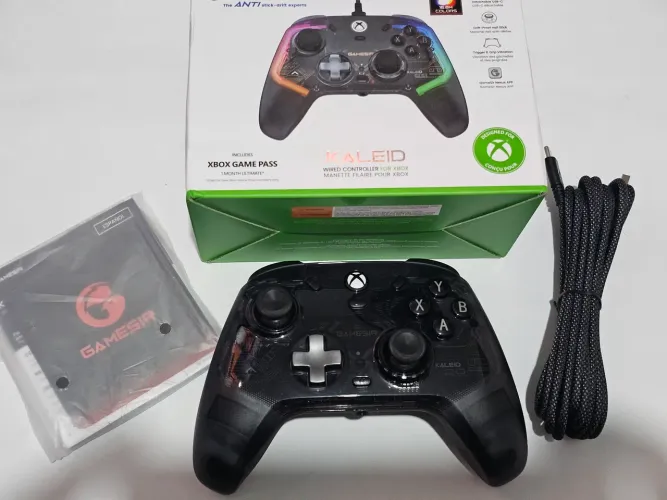Controle de Xbox gamesir Kaleid