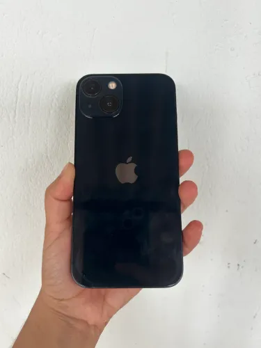 iPhone 13 256 cor meia-noite