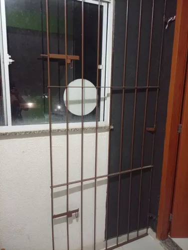 Vendo grade de porta