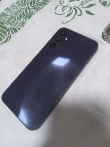 Vendo ou Troco - Samsung A15 5g (acompanha capa anti-impacto) veja a descrição!
