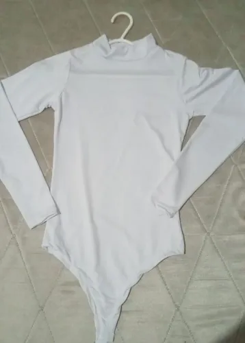 BODY FEMININO NOVO