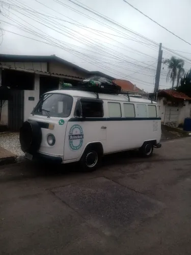 Volkswagen Kombi Standard/ Luxo/ Serie Prata 1982