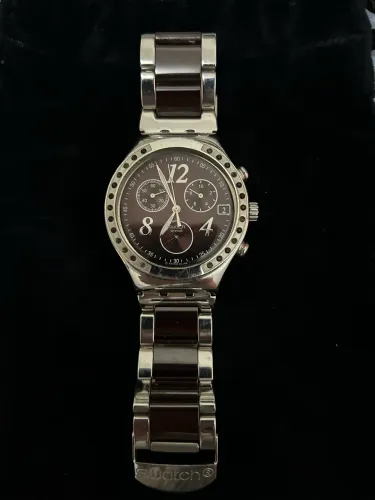Relógio Swatch feminino 