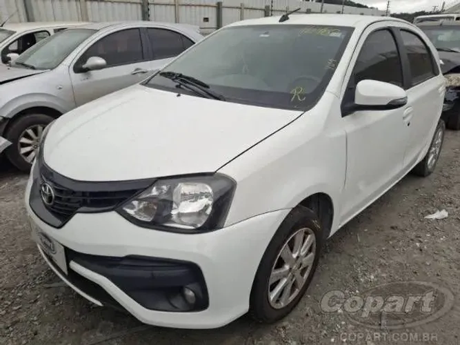 SUCATA TOYOTA ETIOS SEDAN 1.5 2020 - RETIRADA DE PEÇAS <br>