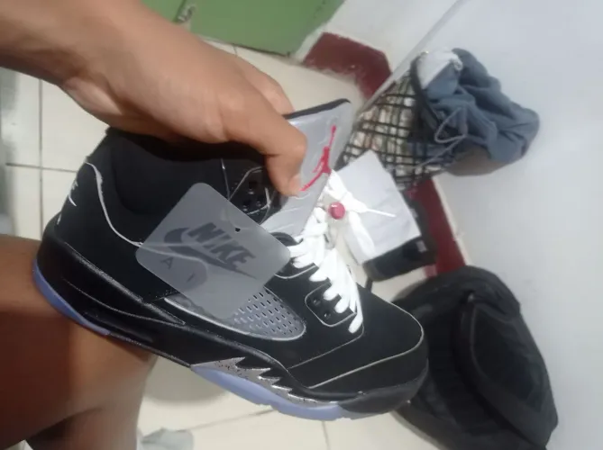 Jordan 5