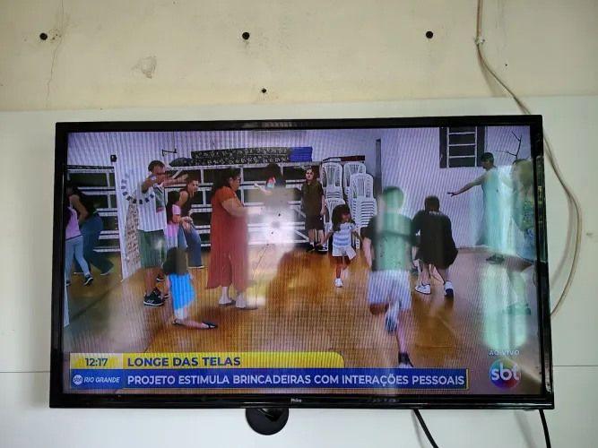 Tv 32 polegadas Philco NÃO É SMART 