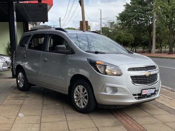 Chevrolet Spin LT 1.8 8V Econo.flex 5P Mec. 2017