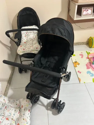 Carrinho de bebê 