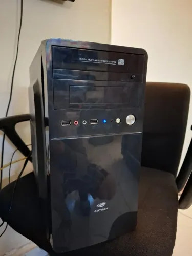 VENDO - CPU INTEL - I5 8500 DDR4 4 GB DE RAM 6 NUCLEOS/ 6 THREADS. EM PERFEITO ESTADO