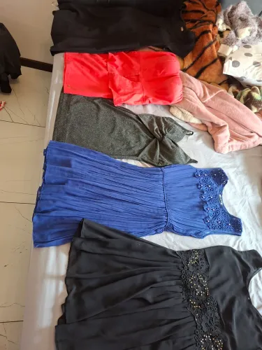 : Desapego Lote 5 Vestidos Maravilhosos - Veste P/M