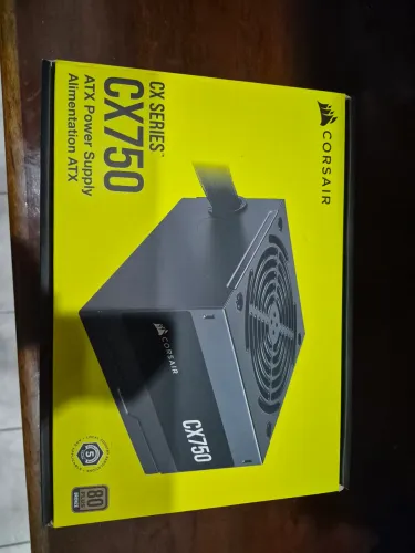 Fonte corsair cx750w