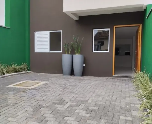 Sobrados no Centro de Guaratuba Pertinho da Praia