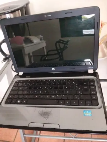 Vendo notebook HP PAVILION G4.