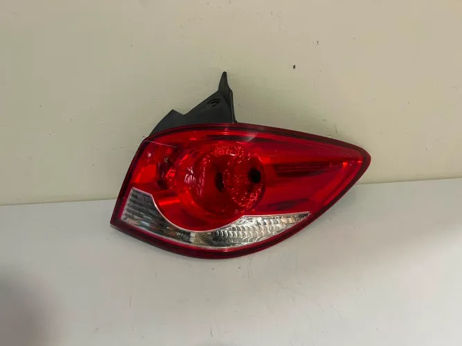 Lanterna direita Cruze Hatch 2011/2012/2013/2014/2015/2016