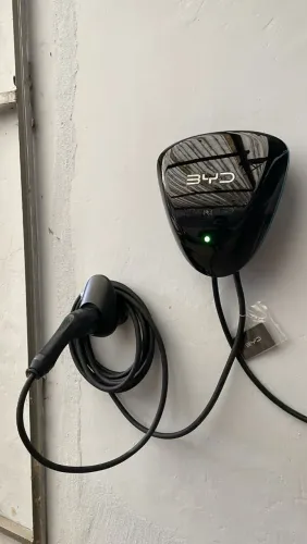 Instalador de carregador veicular/ instalação de Walbox/ carregador elétrico