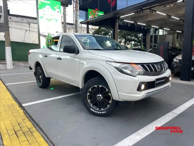 Mitsubishi L200 Triton Sport GLS 2.4 CD Diesel Aut. 2025