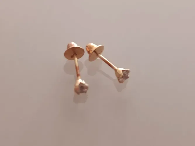 Brinco de ouro 18 k