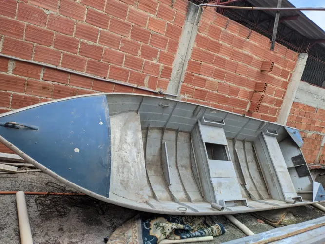 Vendo barco em perfeito estado