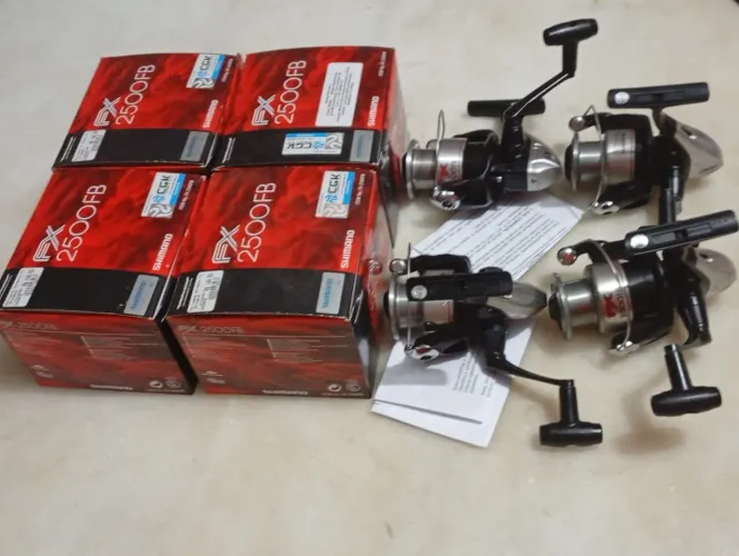 4 Molinete Shimano FX 2500, preço unitário