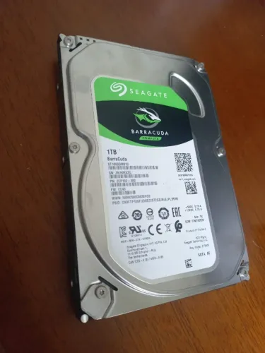 HD 1T SEAGATE BARRACUDA