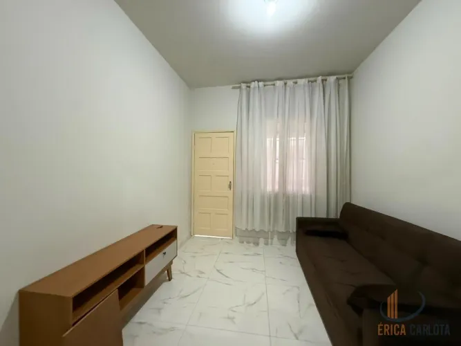 Kitnet para locação com 01 quarto no Centro Conselheiro Lafaiete MG