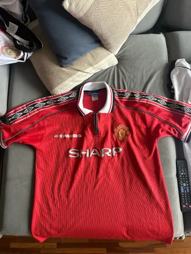 Camisa Manchester United 1998 - XL 