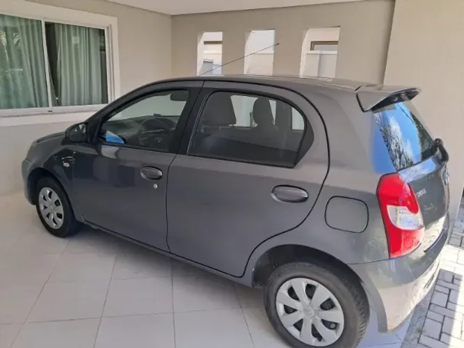 Toyota Etios XS 1.5 Flex 16V 5P Mec. 2016