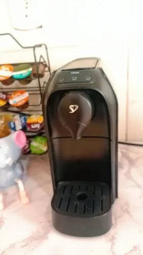 Cafeteira 3 corações+ suporte de cápsula