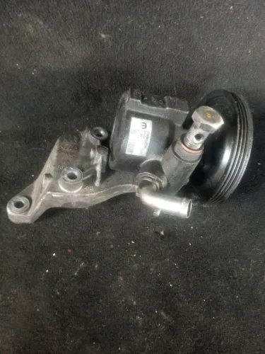 Bomba direção hidráulica Fiat mobi original 