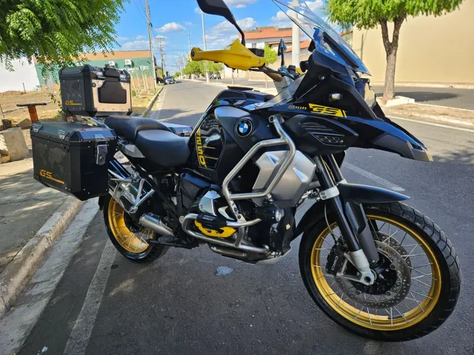 BMW R1250 GS Adventure - versão 40 anos.